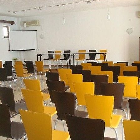 Ilidi Rock Apartments Tílos Zaplecze biznesowe zdjęcie